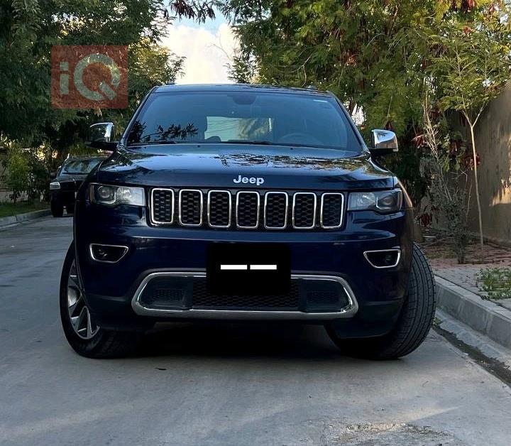 جیپ گراند شیرۆکی